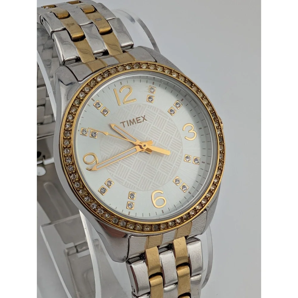 Timex Women 32mm Watch Two Tone Crystal Bezel T2P389 New Battery‎ 7.5